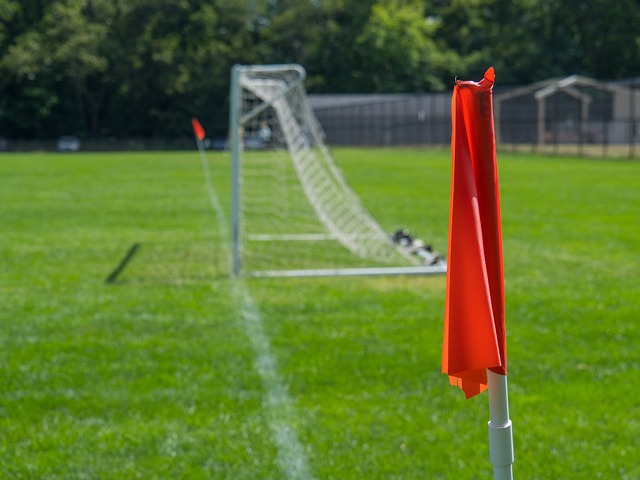 子三人站在 子三人站在